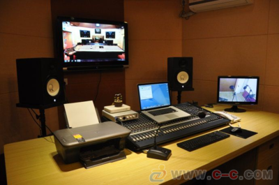 廣告錄音制作 從賣場到地攤，專業配音助力商業促銷